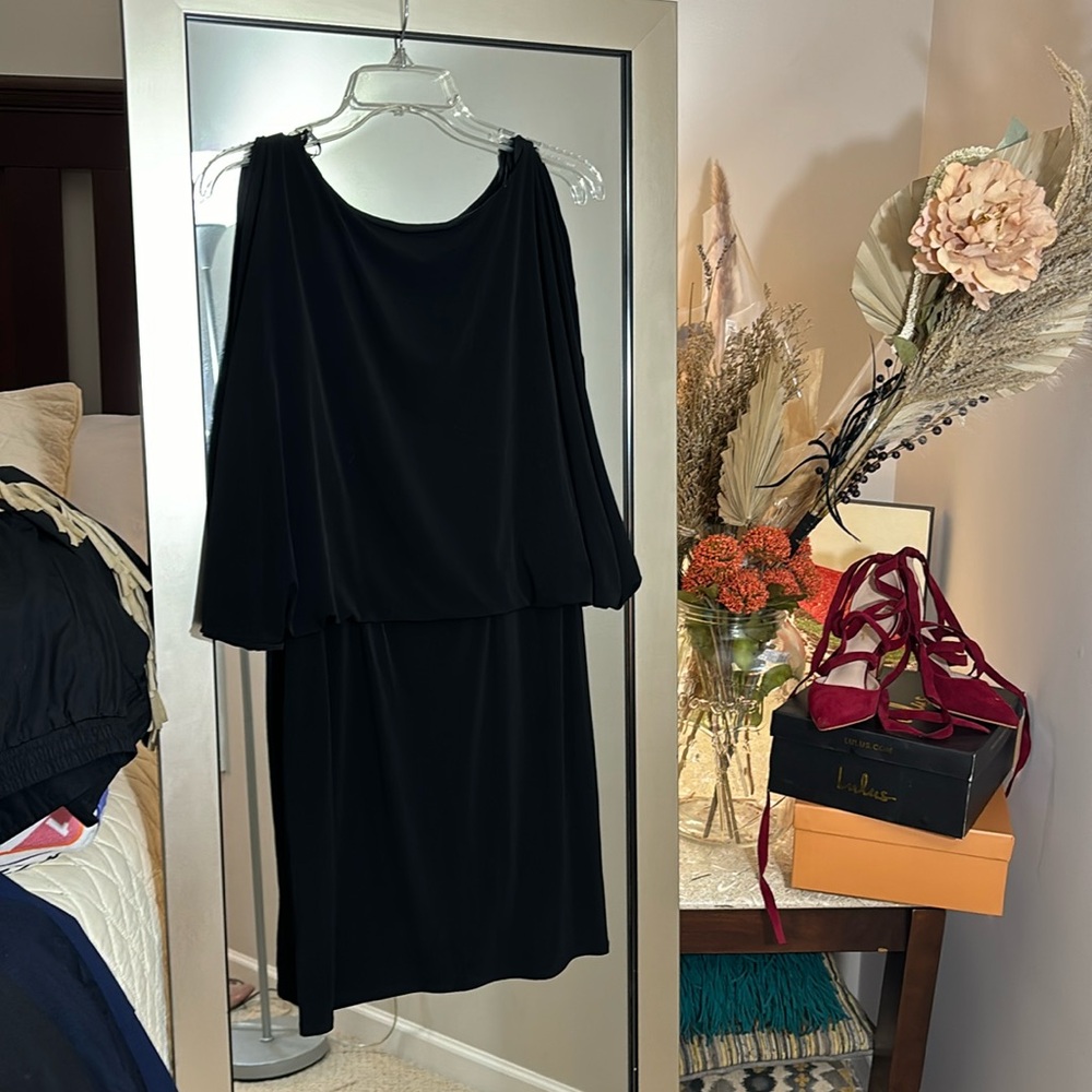Jessica Simpson Sleeveless Dress